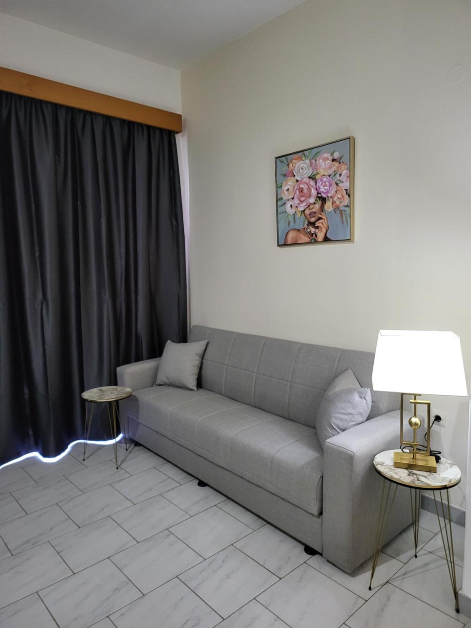 קרמסטי Pyrgos Hotel Apartments מראה חיצוני תמונה