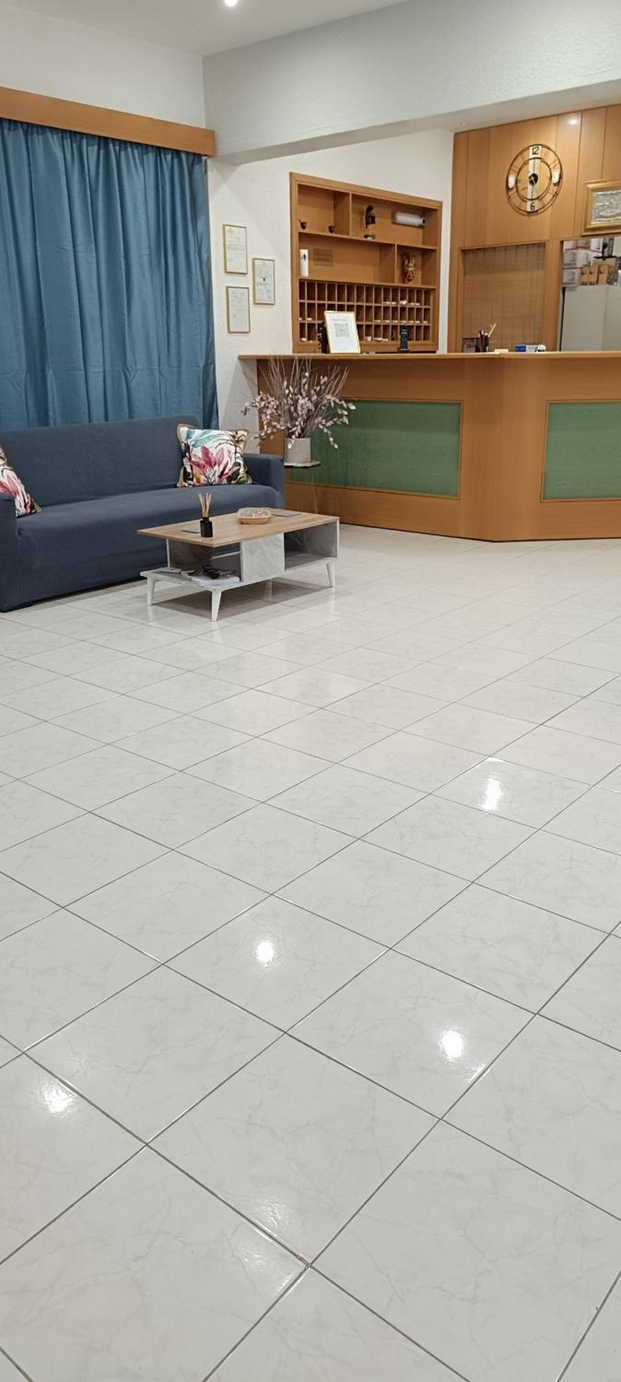 קרמסטי Pyrgos Hotel Apartments מראה חיצוני תמונה