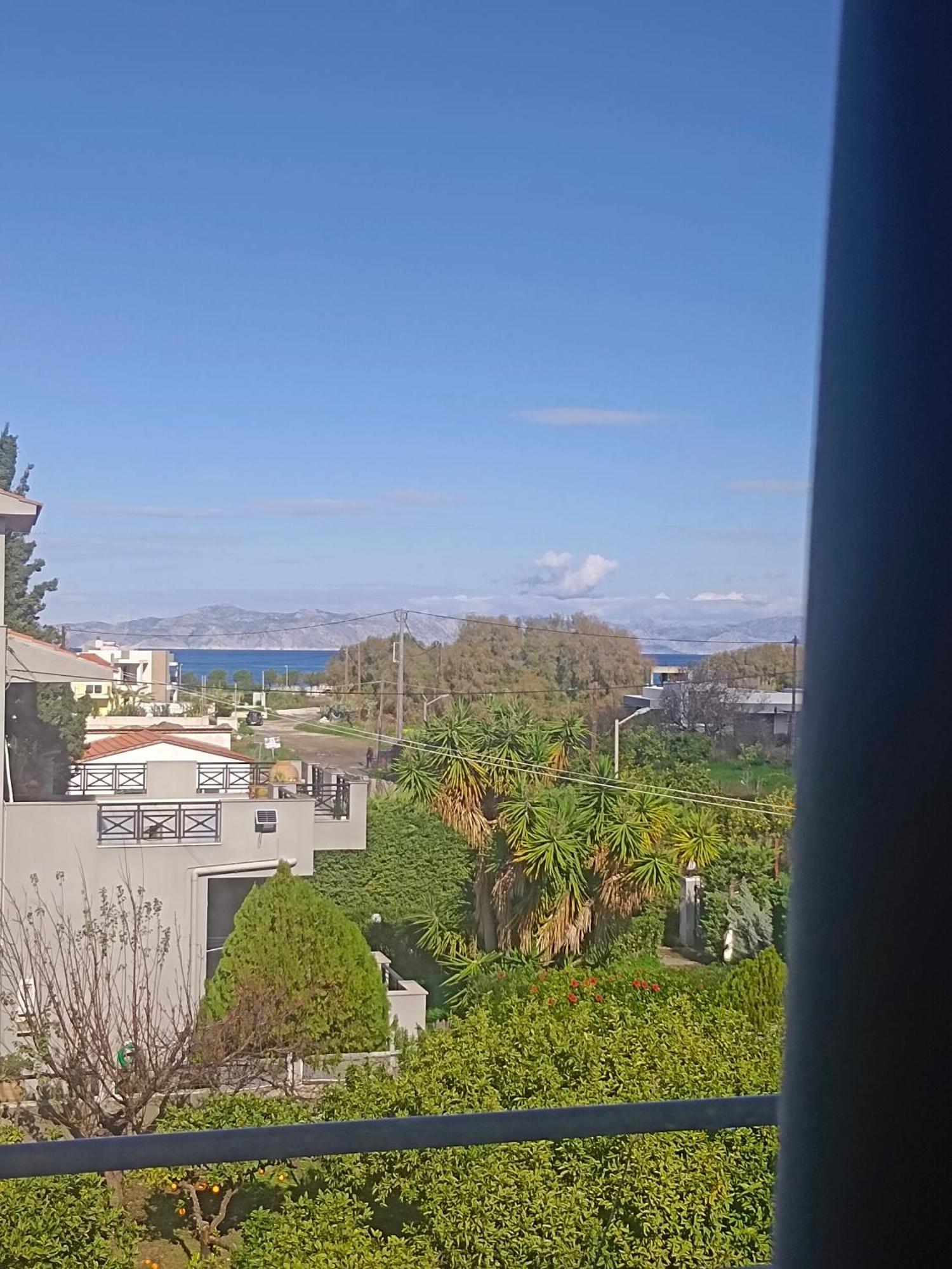 קרמסטי Pyrgos Hotel Apartments מראה חיצוני תמונה