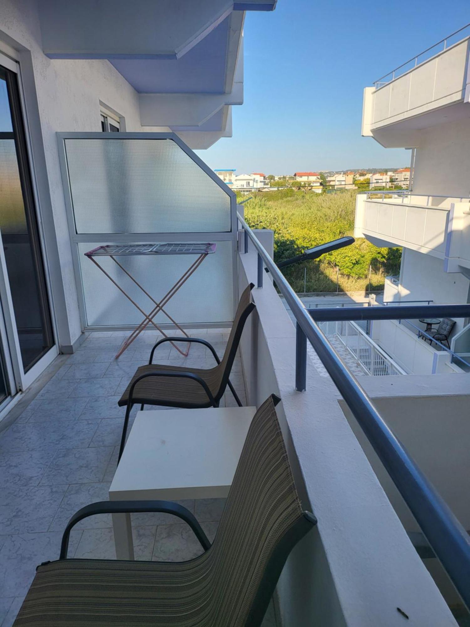 קרמסטי Pyrgos Hotel Apartments מראה חיצוני תמונה